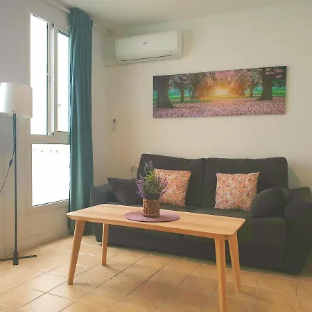 Apartment Economical Homes In Center Malaga