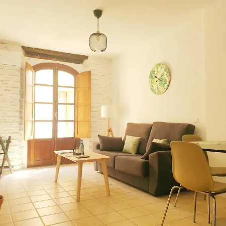 Apartment Economical Homes In Center *